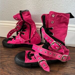 Demonia deviant 204 pink buckle high tops